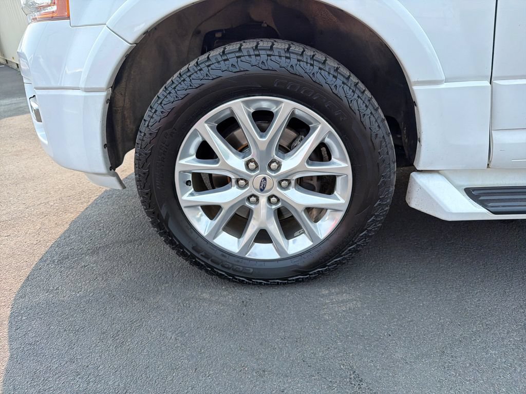 Used 2017 Ford Expedition EL Limited AWD/4WD image 26
