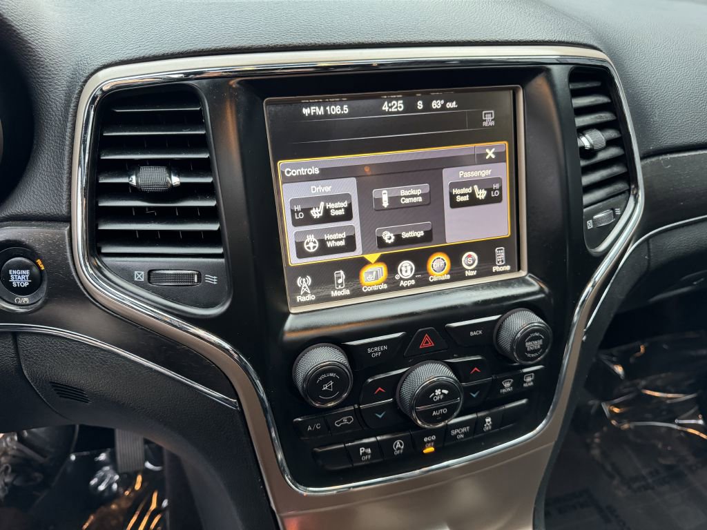 Used 2017 Jeep Grand Cherokee Limited image 11