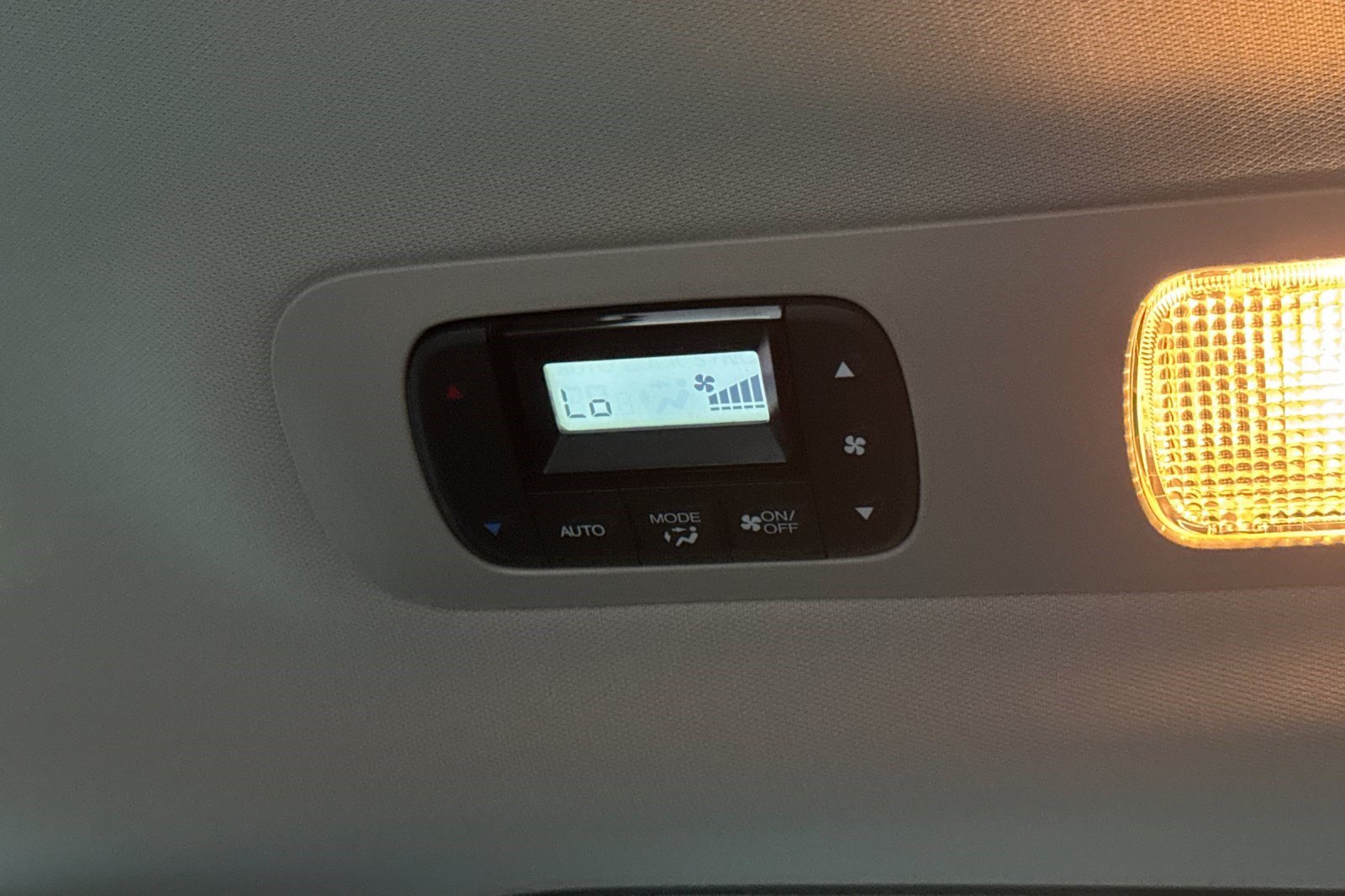 New 2026 Honda Odyssey Touring image 21