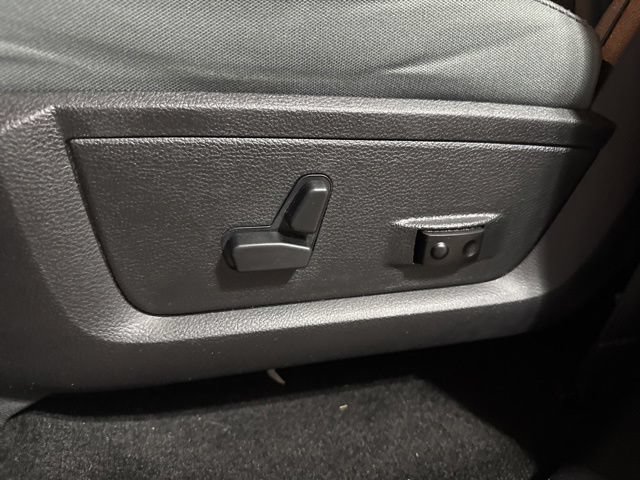 Used 2015 RAM 1500 Big Horn AWD/4WD image 4