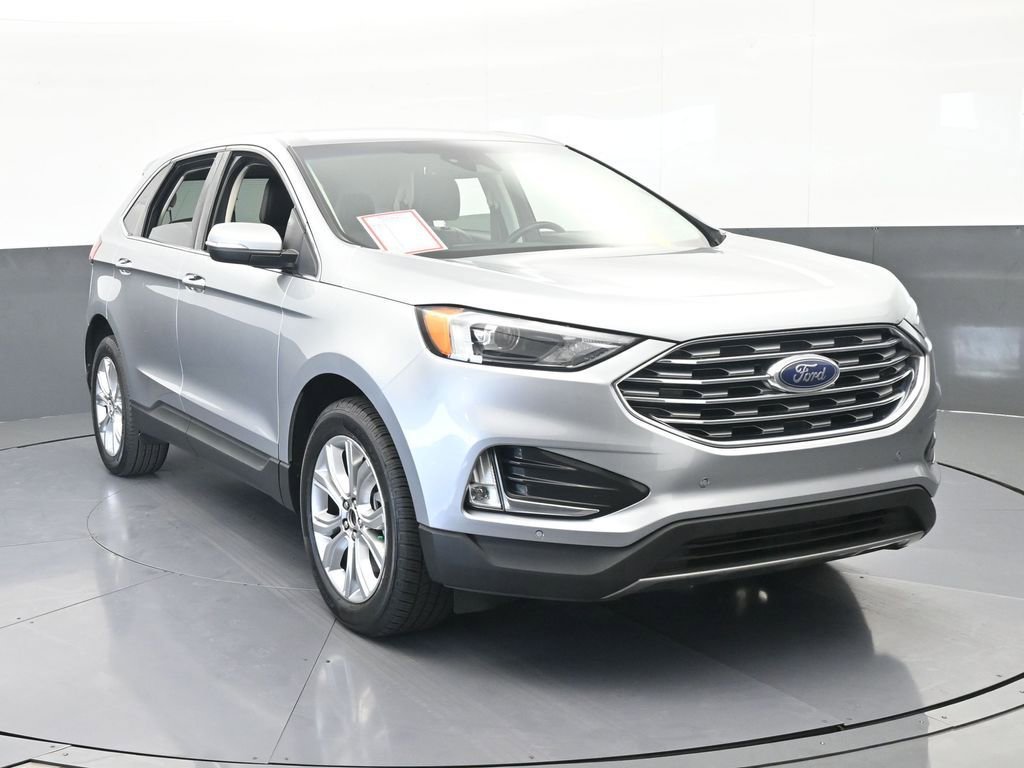 Used 2022 Ford Edge Titanium image 9