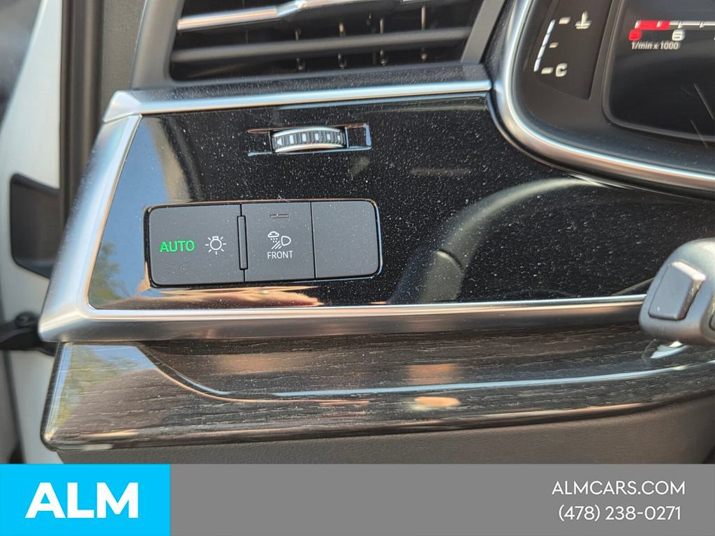 Used 2025 Audi Q7 3.0T Premium Plus AWD/4WD image 26