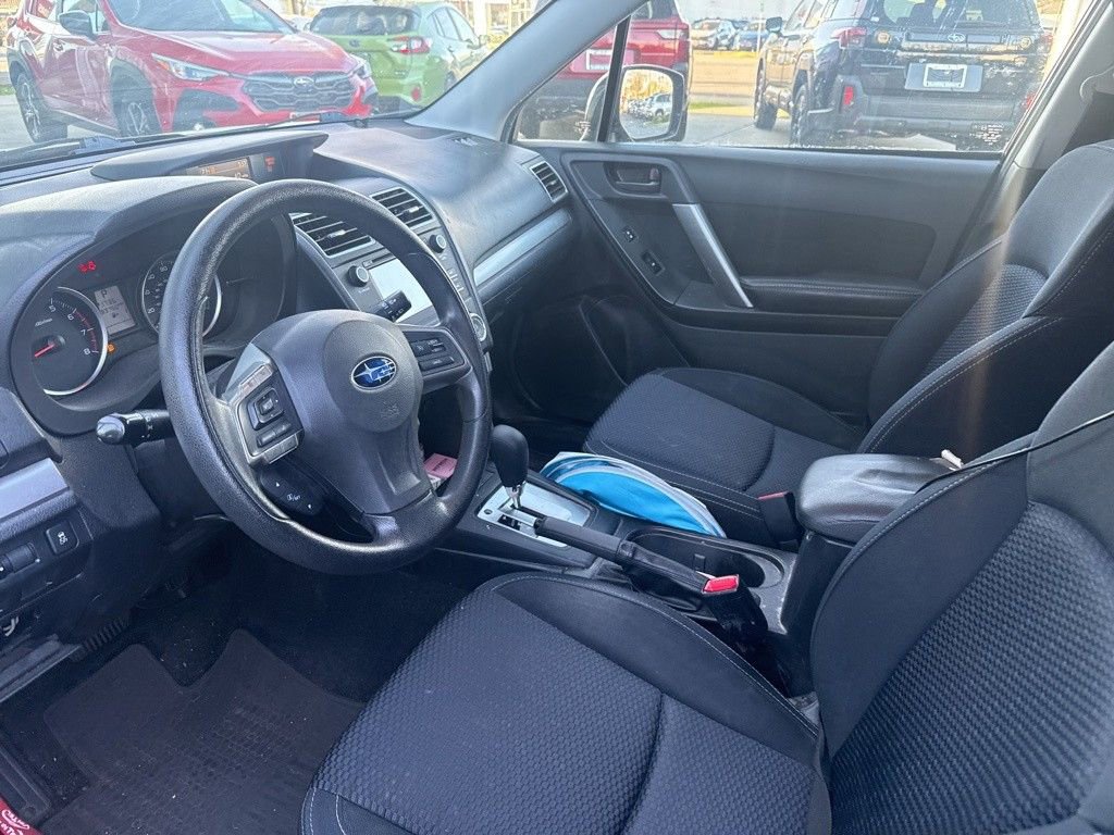 Used 2016 Subaru Forester 2.5i w/ Alloy Wheel Package image 9