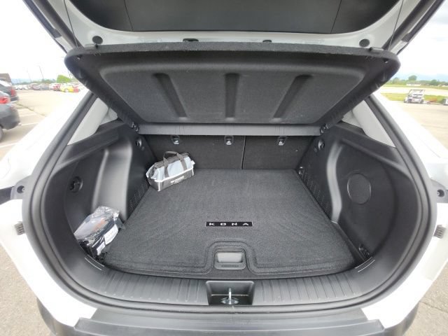 Used 2026 Hyundai Kona Limited AWD/4WD image 17