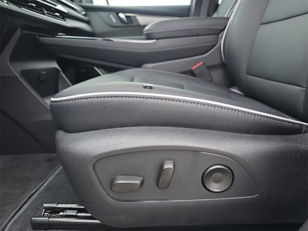 New 2026 Buick Enclave Preferred image 30