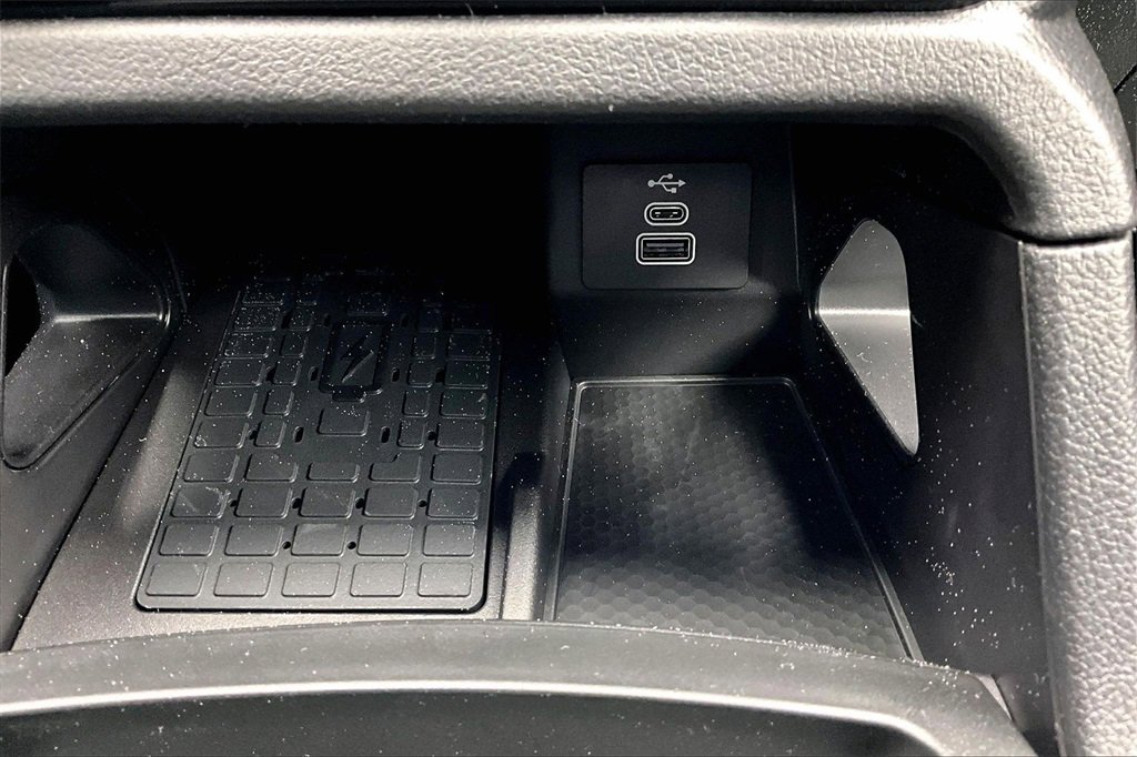 New 2025 Ford Ranger XLT w/ Equipment Group 301A High image 24