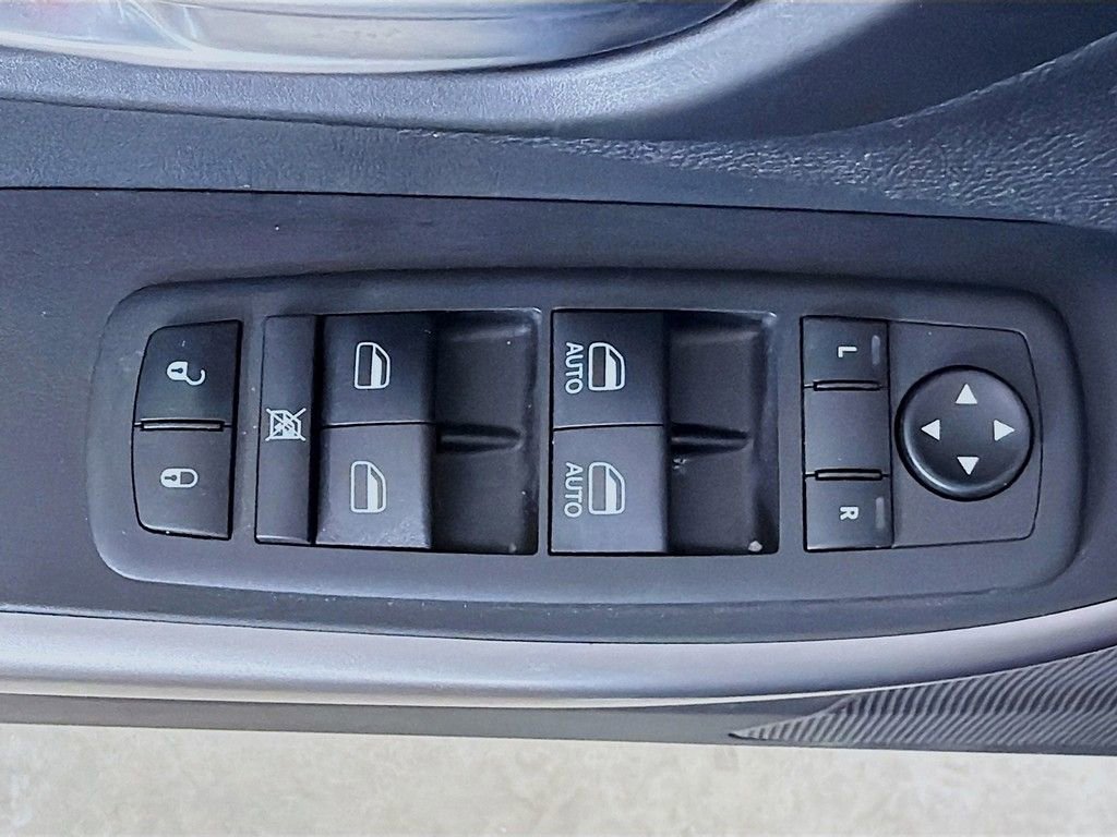 Used 2022 Jeep Cherokee Latitude Lux image 26