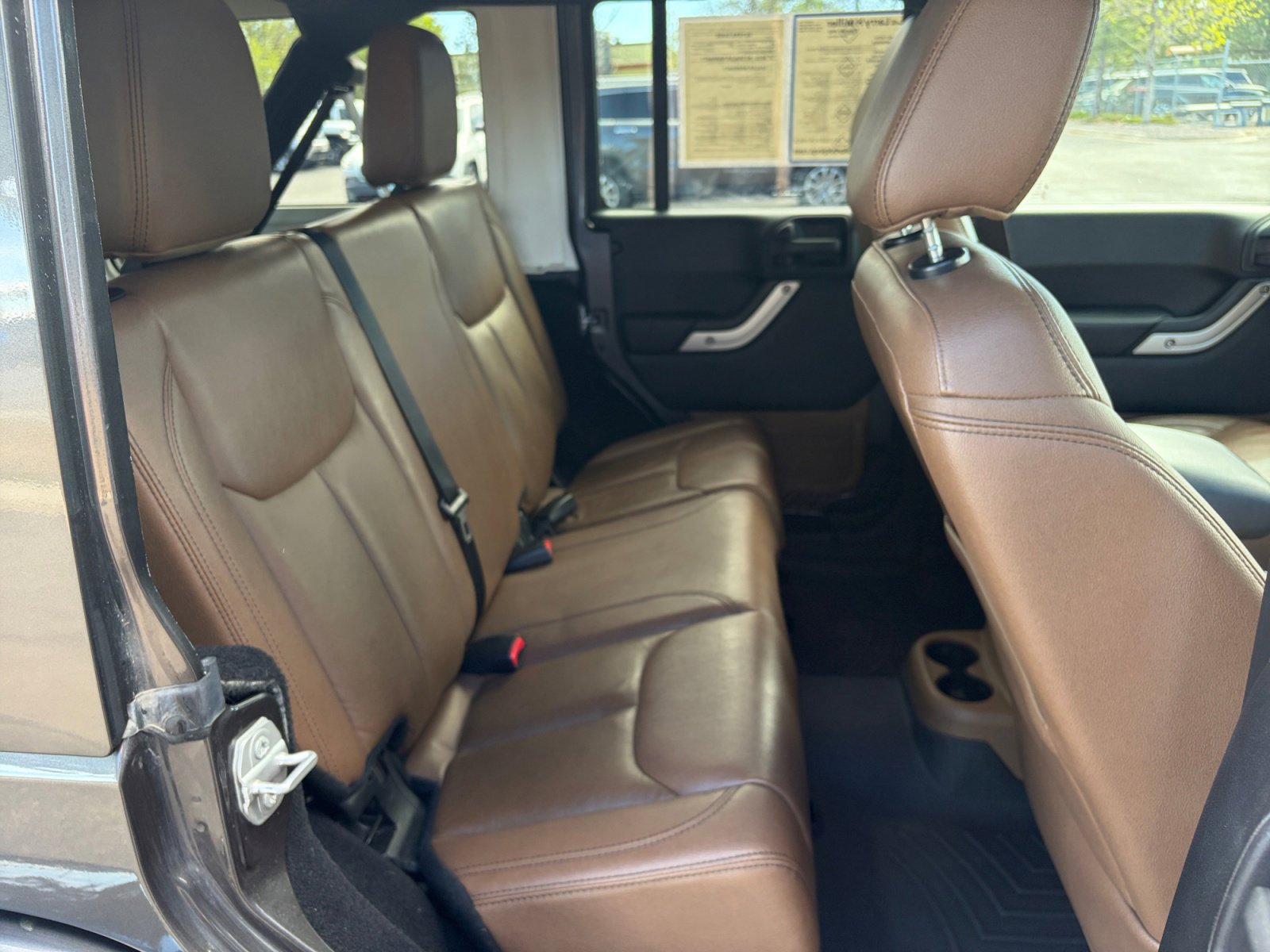 Used 2016 Jeep Wrangler Unlimited Sahara w/ Mopar Chrome Edition Group image 18