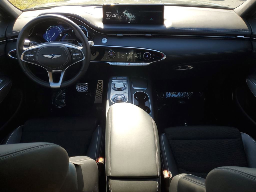 Used 2025 Genesis GV70 2.5T w/ Sport Prestige Package image 21