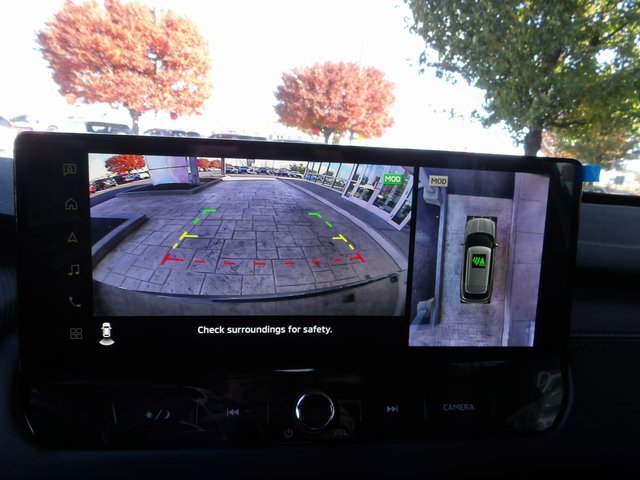 New 2025 Mitsubishi Outlander SE image 27