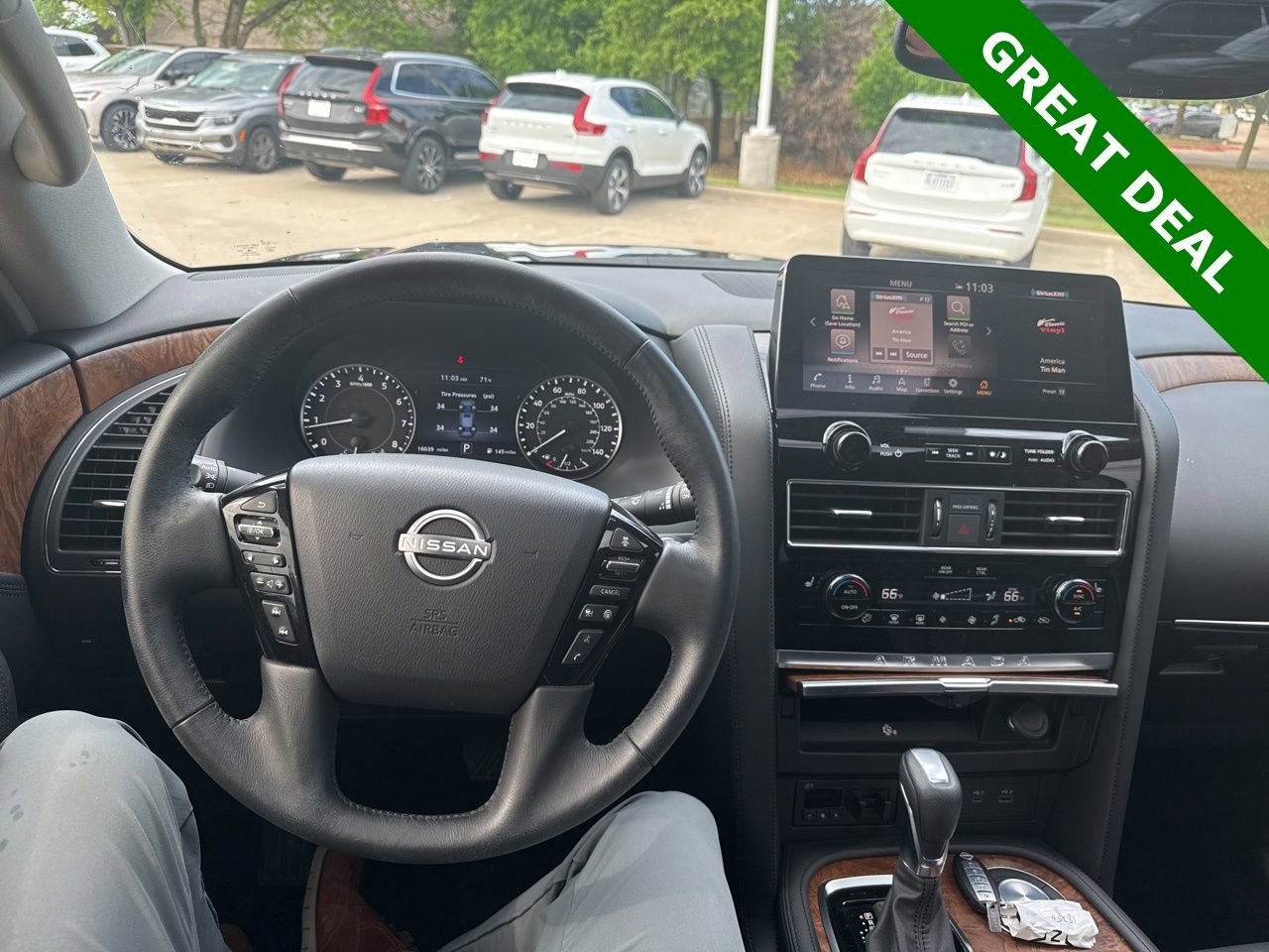 Used 2024 Nissan Armada SL w/ Captain's Chairs Package image 21