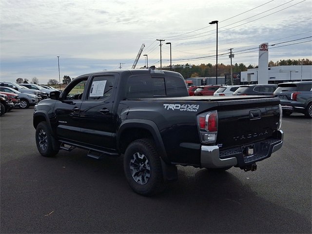 Used 2022 Toyota Tacoma TRD Off-Road image 8