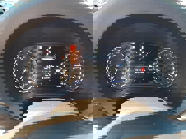 Used 2024 Buick Enclave Premium image 11