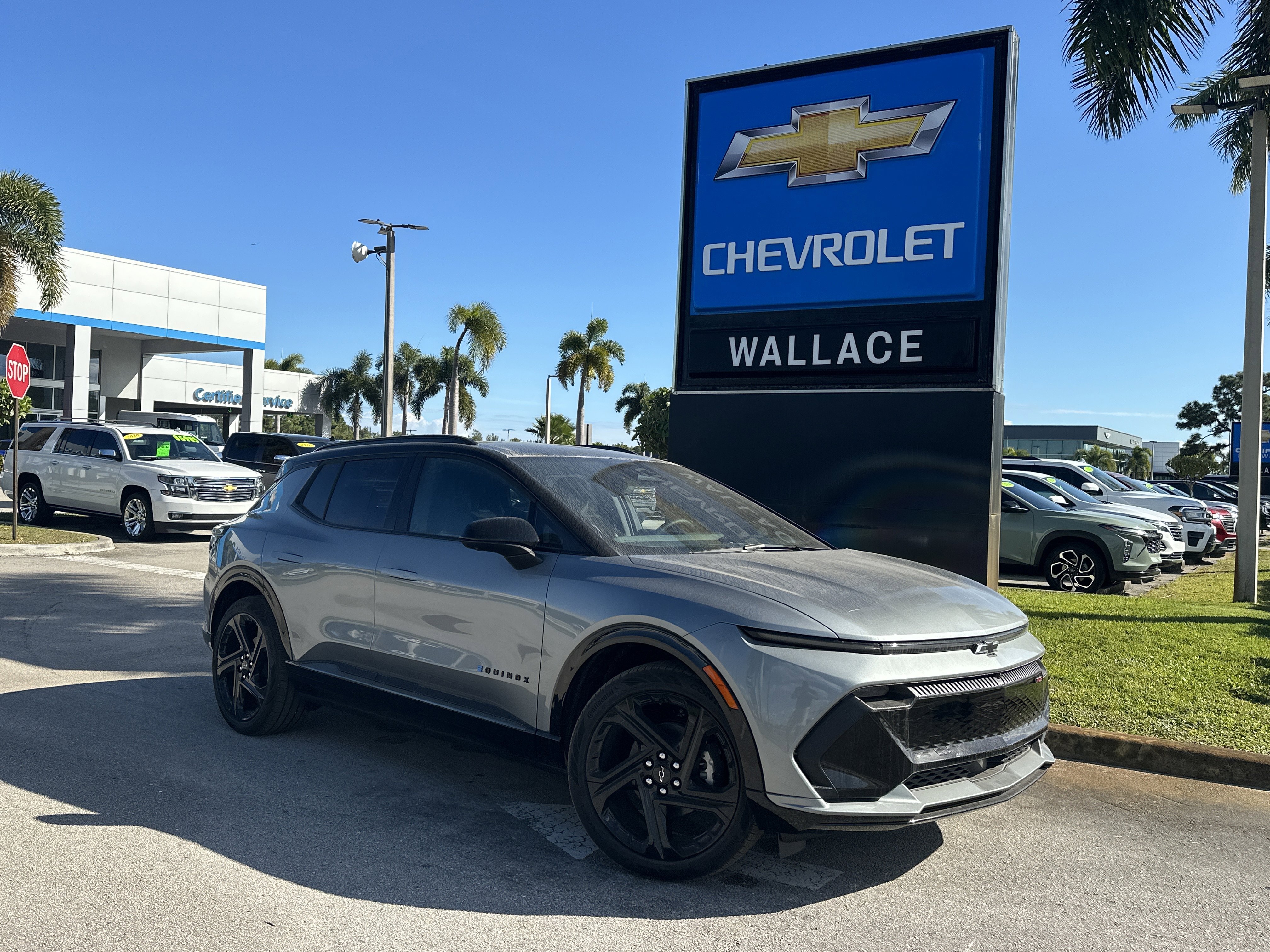 New 2026 Chevrolet Equinox EV RS image 1