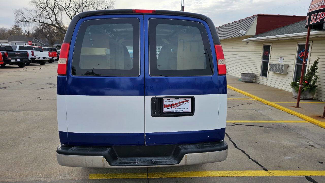 Used 2013 Chevrolet Express 2500 image 16