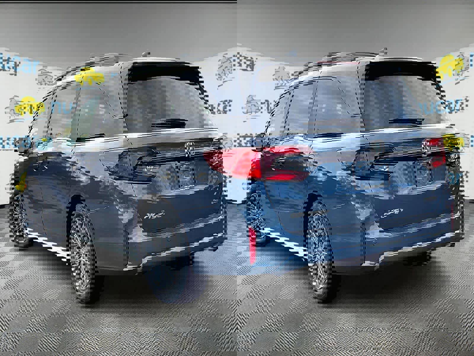 New 2026 Honda Odyssey Touring image 5