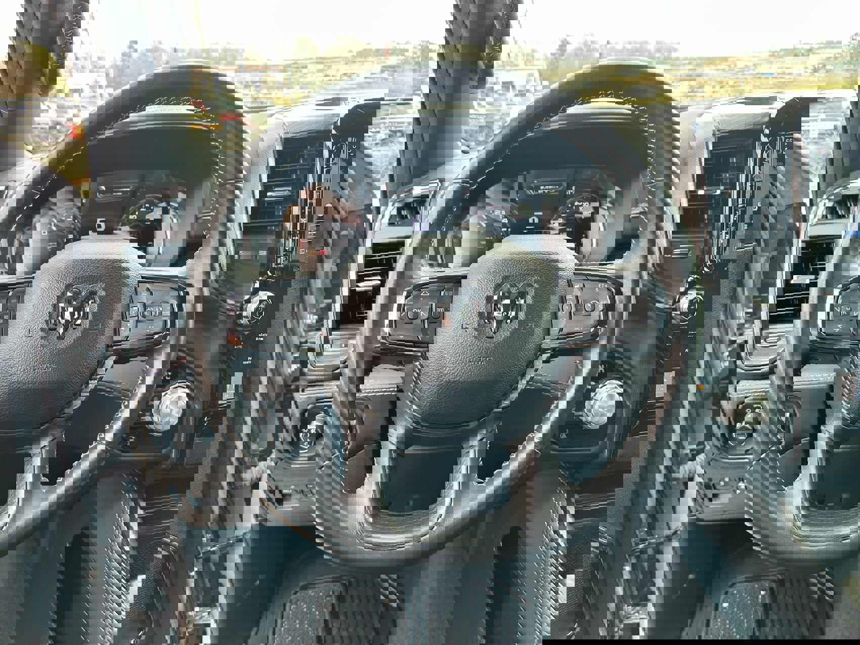 Used 2023 RAM 1500 Limited image 14