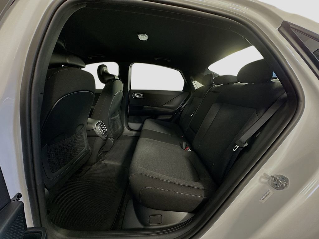 New 2025 Hyundai Ioniq 6 SE image 17