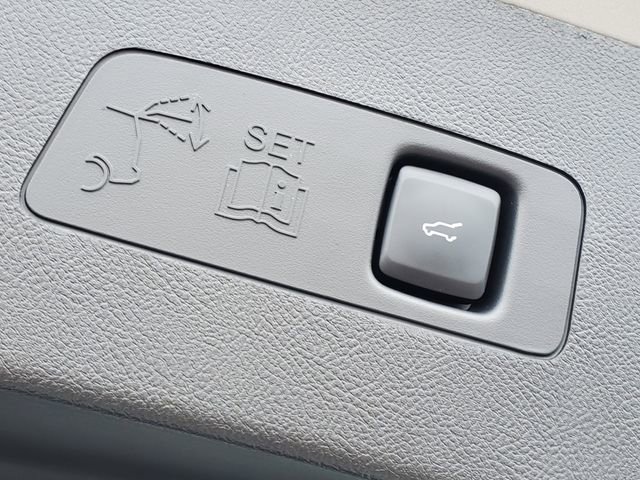 Certified 2024 Lincoln Corsair AWD w/ Equipment Group 101A image 30