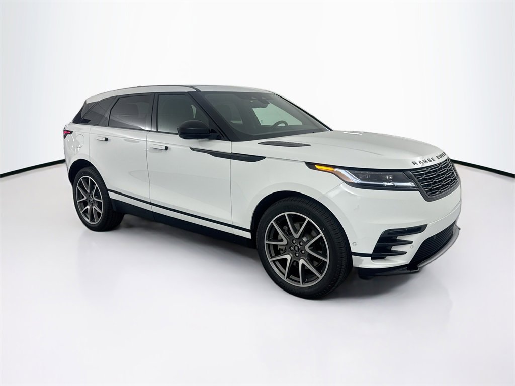 New 2026 Land Rover Range Rover Velar Dynamic SE image 3