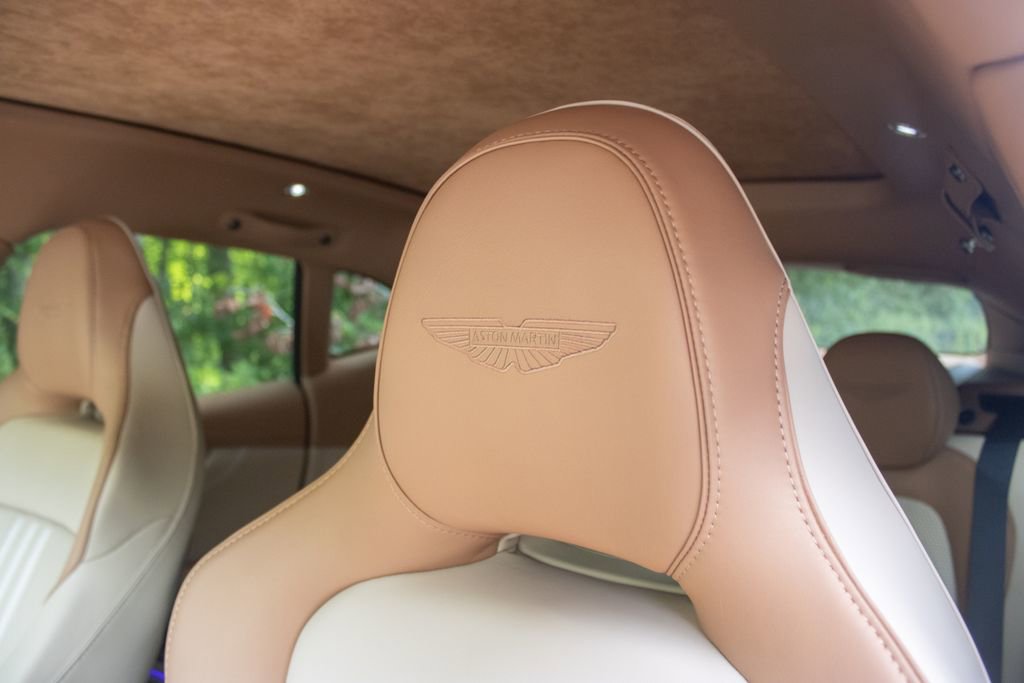 New 2025 Aston Martin DBX 707 image 11