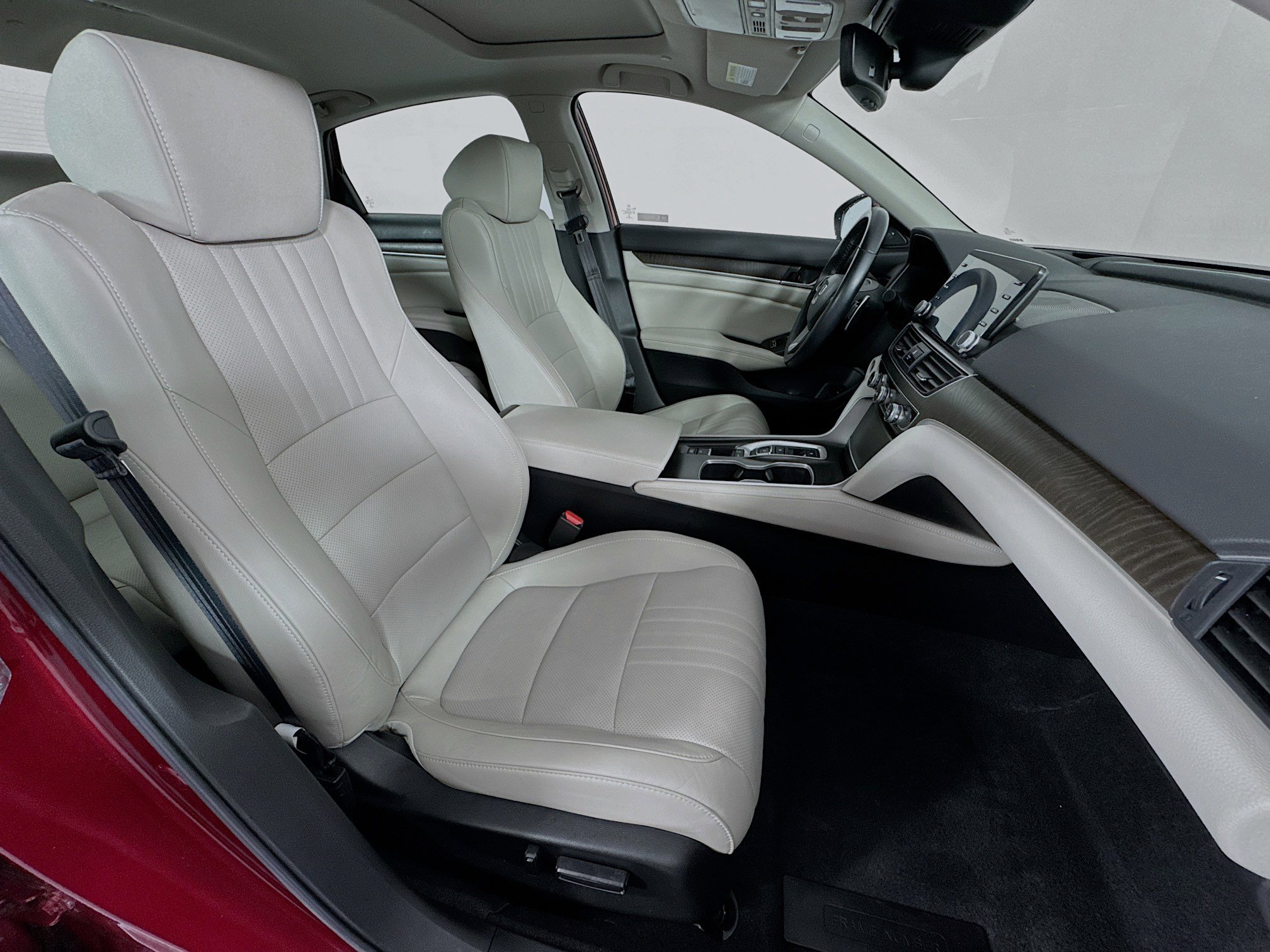 Certified 2021 Honda Accord Touring image 29