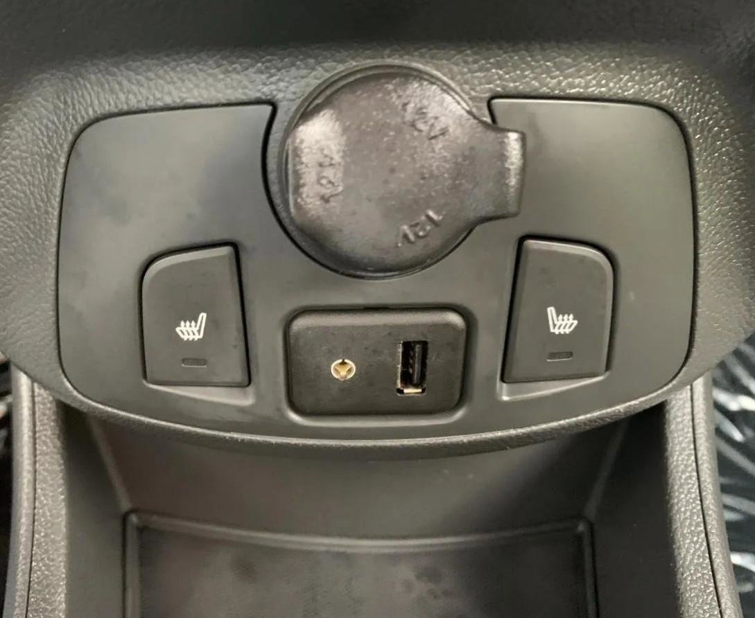 Used 2013 Chevrolet Spark LT FWD image 20