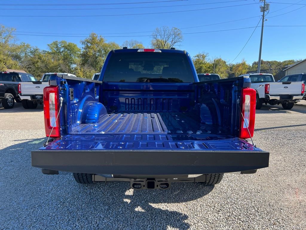 New 2026 Ford F250 XLT w/ FX4 Off-Road Package image 17