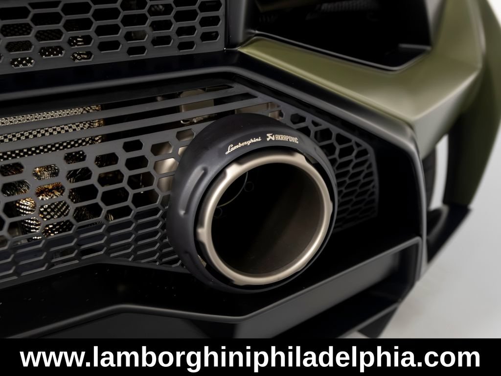 Used 2023 Lamborghini Huracan STO RWD image 52