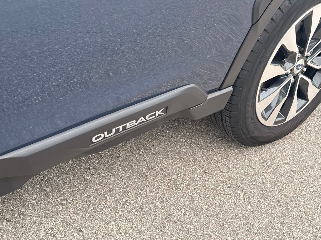 Used 2024 Subaru Outback Limited image 31