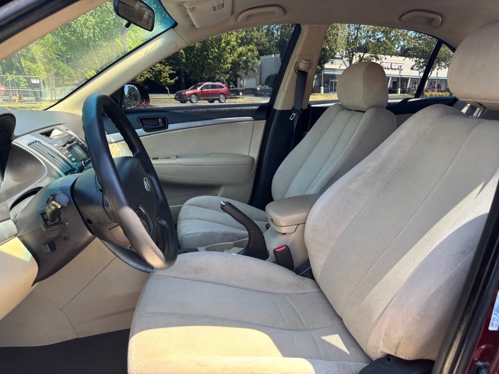 Used 2010 Hyundai Sonata GLS FWD image 9