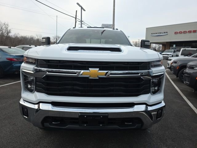 Used 2024 Chevrolet Silverado 3500 LT w/ Convenience Package image 13