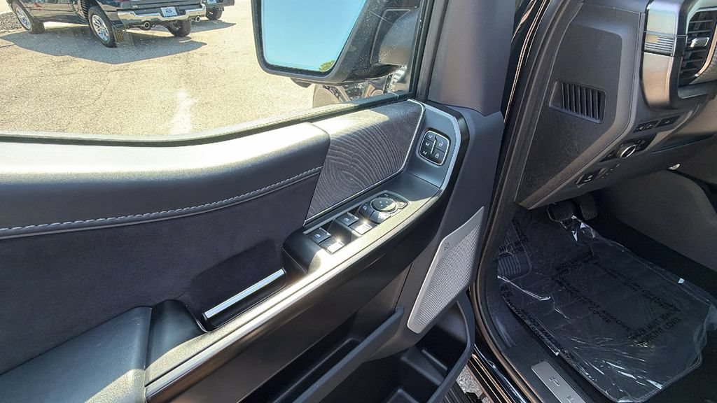 Used 2023 Ford F150 Platinum w/ Equipment Group 701A High AWD/4WD image 13
