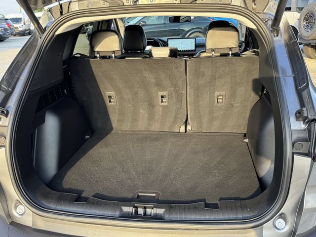 Used 2025 Ford Escape Platinum FWD image 18