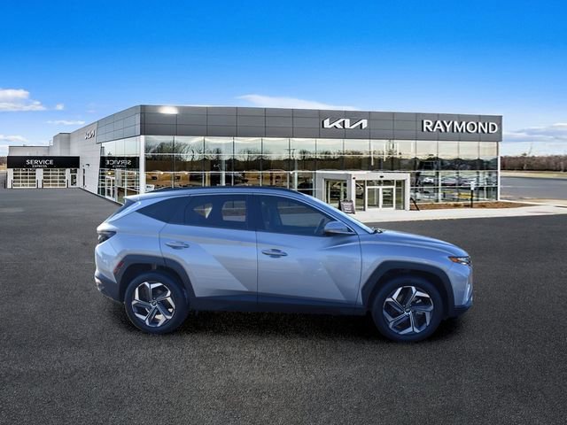 Used 2022 Hyundai Tucson Limited AWD/4WD image 2