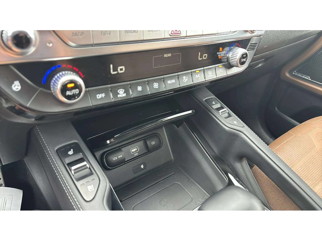 Used 2021 Kia Telluride SX w/ SX Prestige Package AWD/4WD image 24