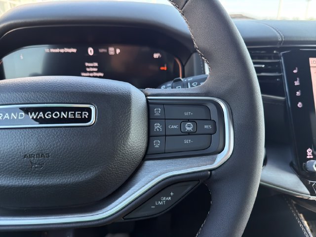 New 2026 Jeep Grand Wagoneer Limited AWD/4WD image 15