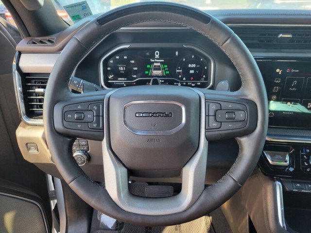 Used 2023 GMC Sierra 1500 Denali RWD image 14