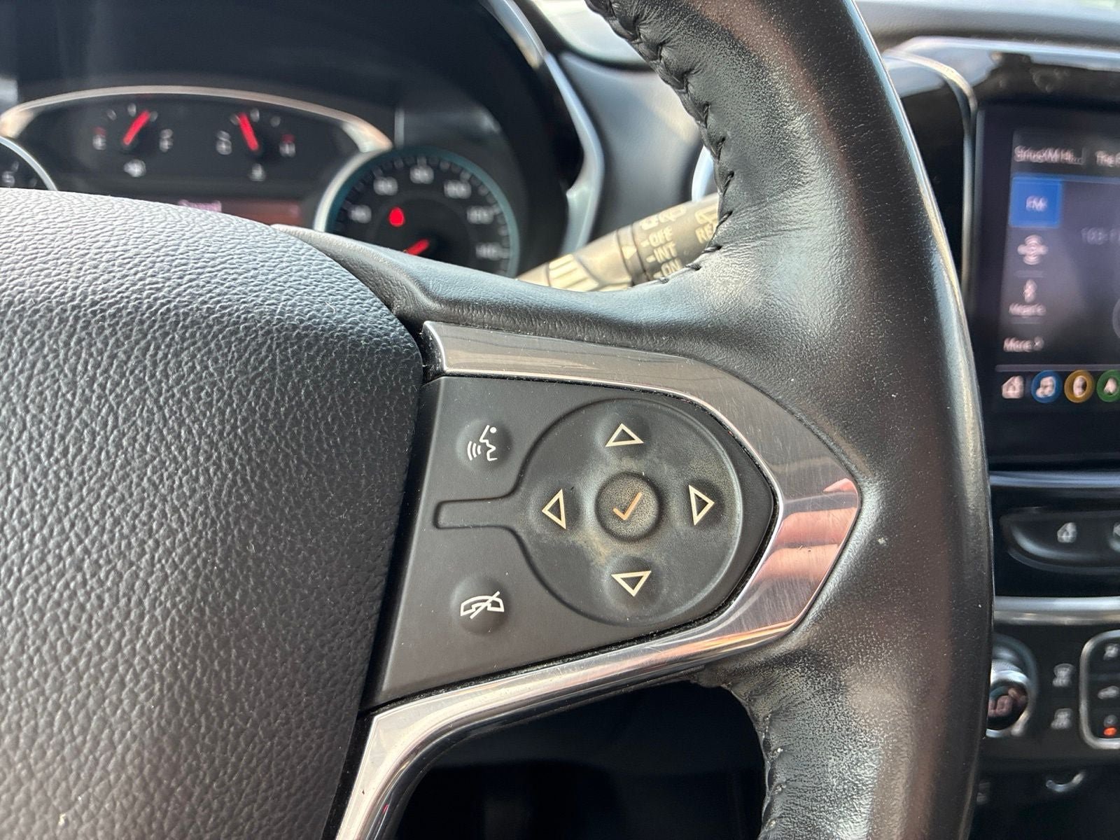 Used 2020 Chevrolet Traverse Premier AWD/4WD image 29