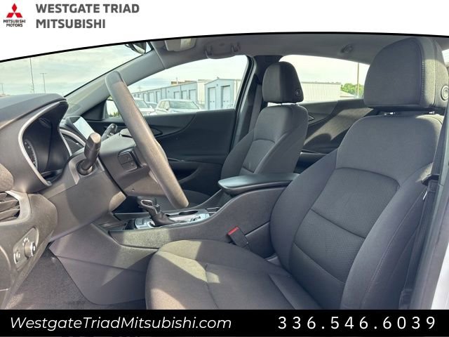 Used 2023 Chevrolet Malibu LS w/ Driver Confidence Package FWD image 7