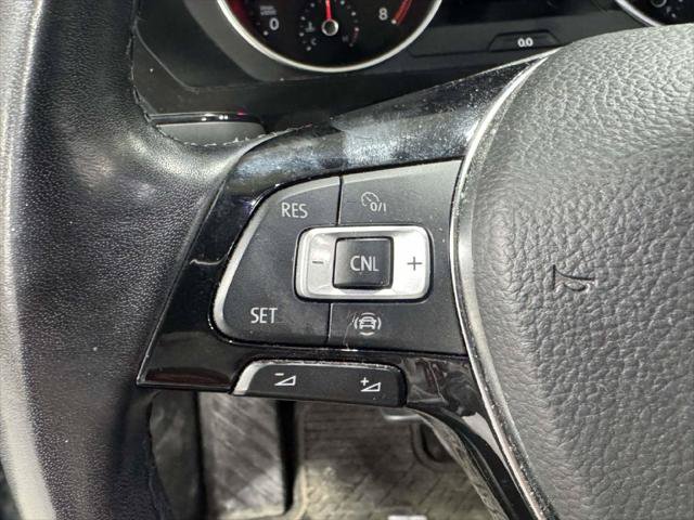 Used 2019 Volkswagen Tiguan SE w/ Panoramic Sunroof Package AWD/4WD image 20
