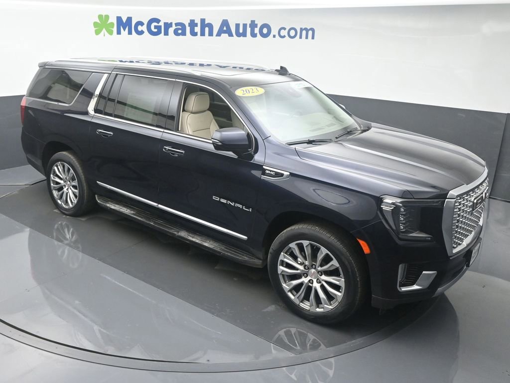 Used 2023 GMC Yukon XL Denali w/ Max Trailering Package image 3