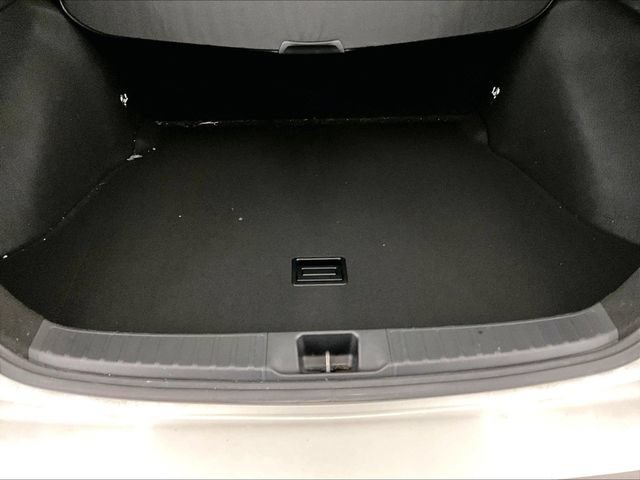 Used 2019 Toyota Prius Limited FWD image 33