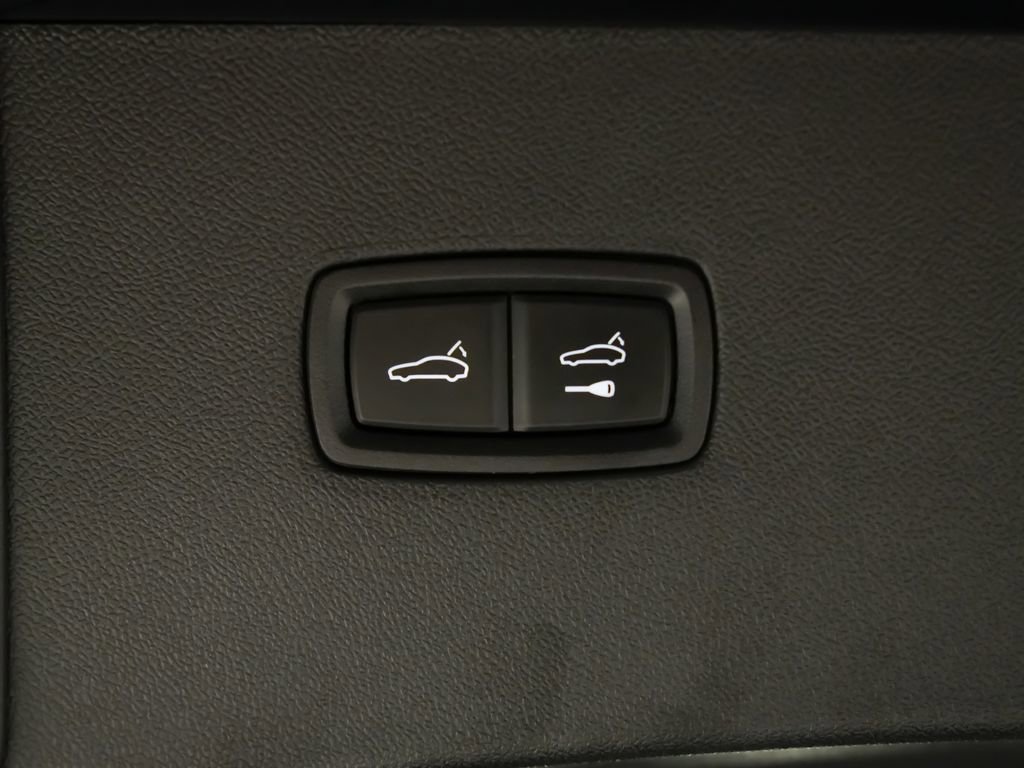 Certified 2024 Porsche Cayenne Coupe AWD/4WD image 14