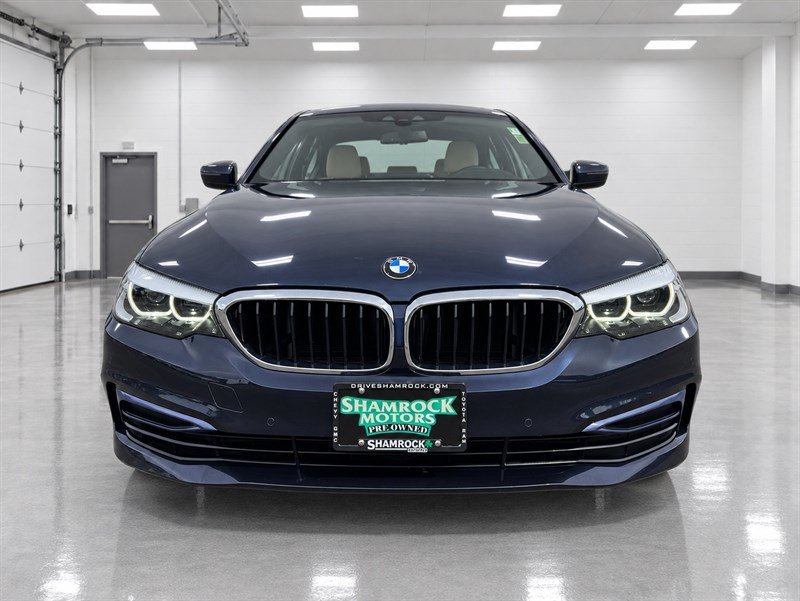 Used 2020 BMW 530i xDrive w/ Convenience Package AWD/4WD image 10