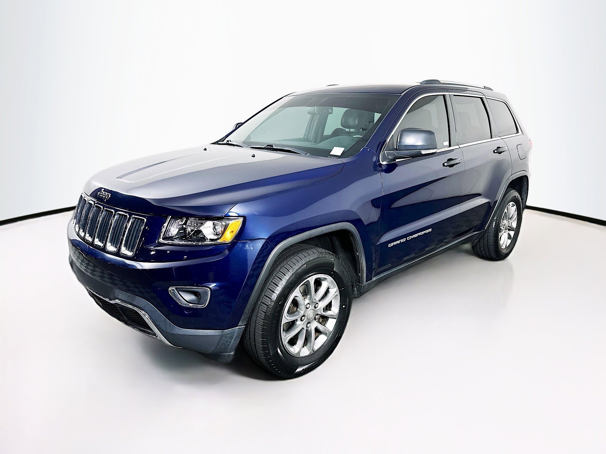 Used 2015 Jeep Grand Cherokee Limited RWD image 3