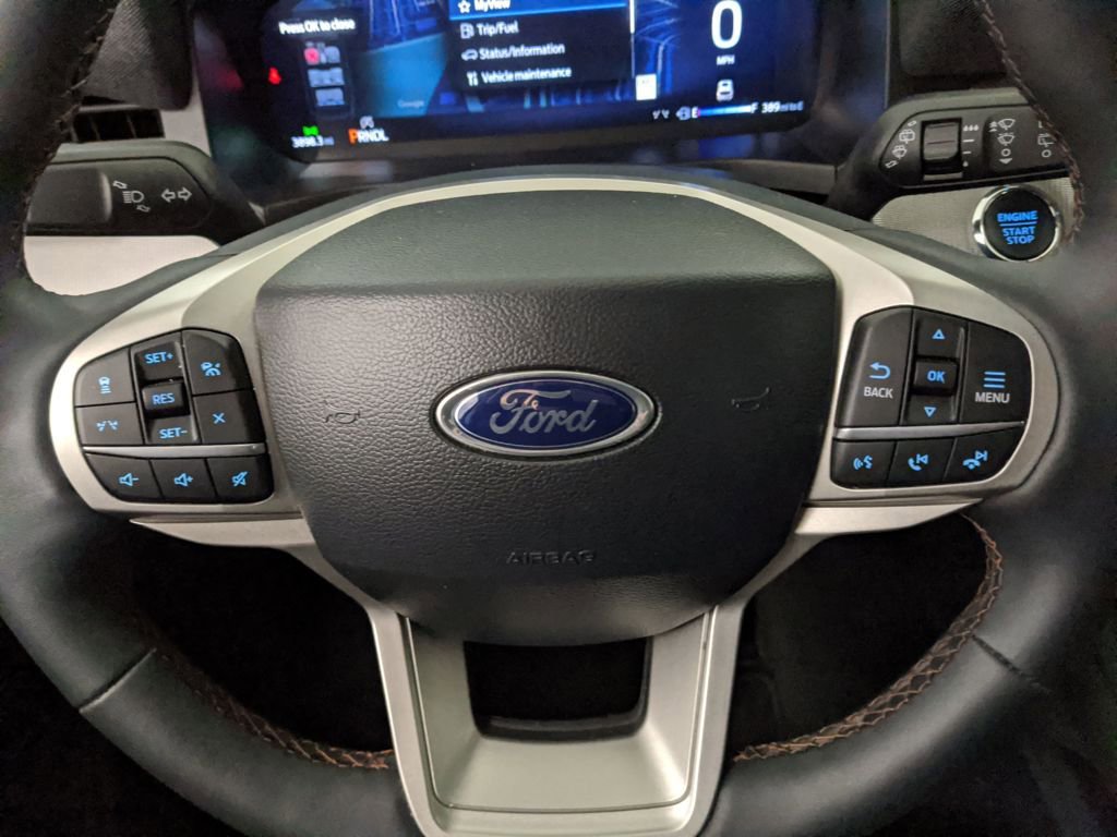 New 2025 Ford Explorer Active image 17
