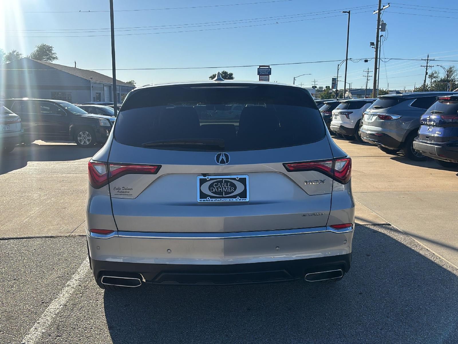 Used 2022 Acura MDX w/ Technology Package AWD/4WD image 5