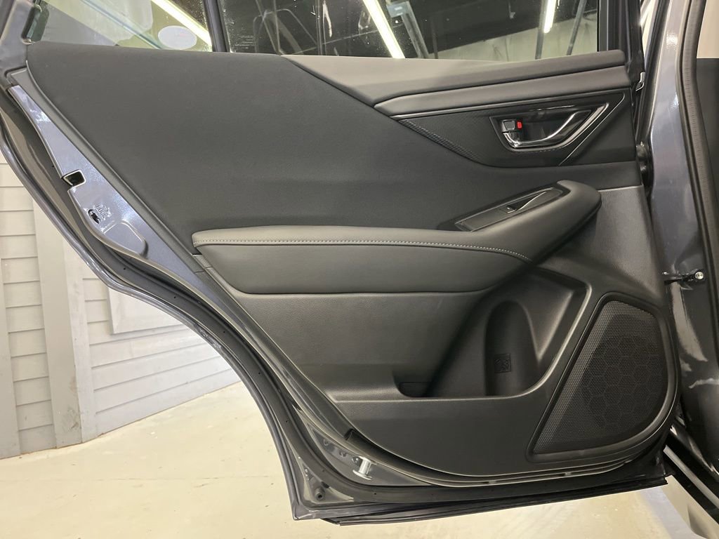 Certified 2025 Subaru Outback Premium w/ Popular Package #1A image 32