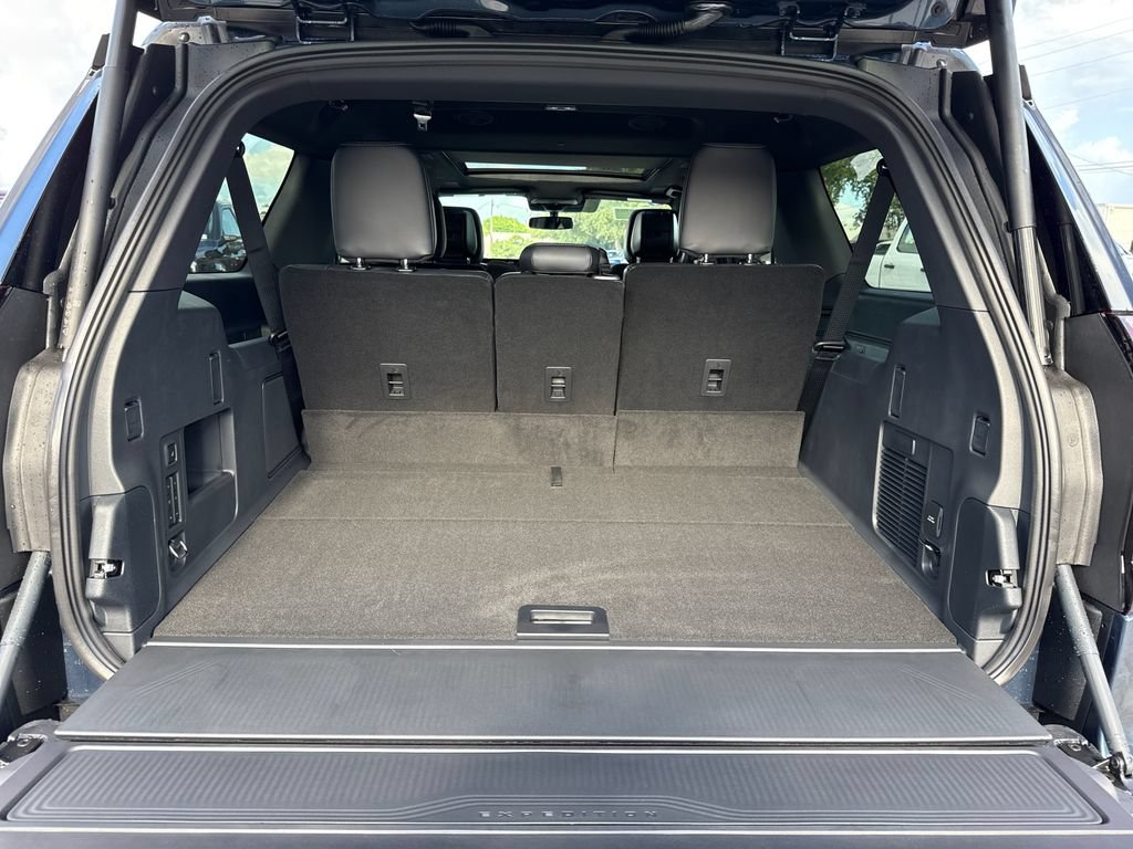 New 2027 Ford Expedition Max Platinum w/ Stealth Performance Package AWD/4WD image 22